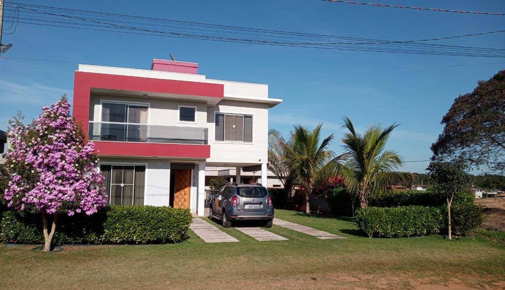 #413 - Casa para Venda em Pardinho - SP