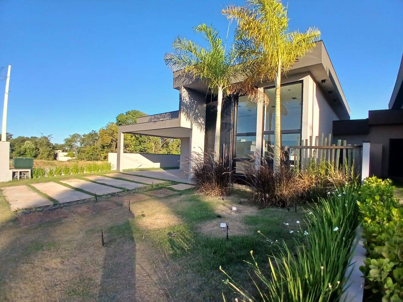 #468 - Casa para Venda em Pardinho - SP