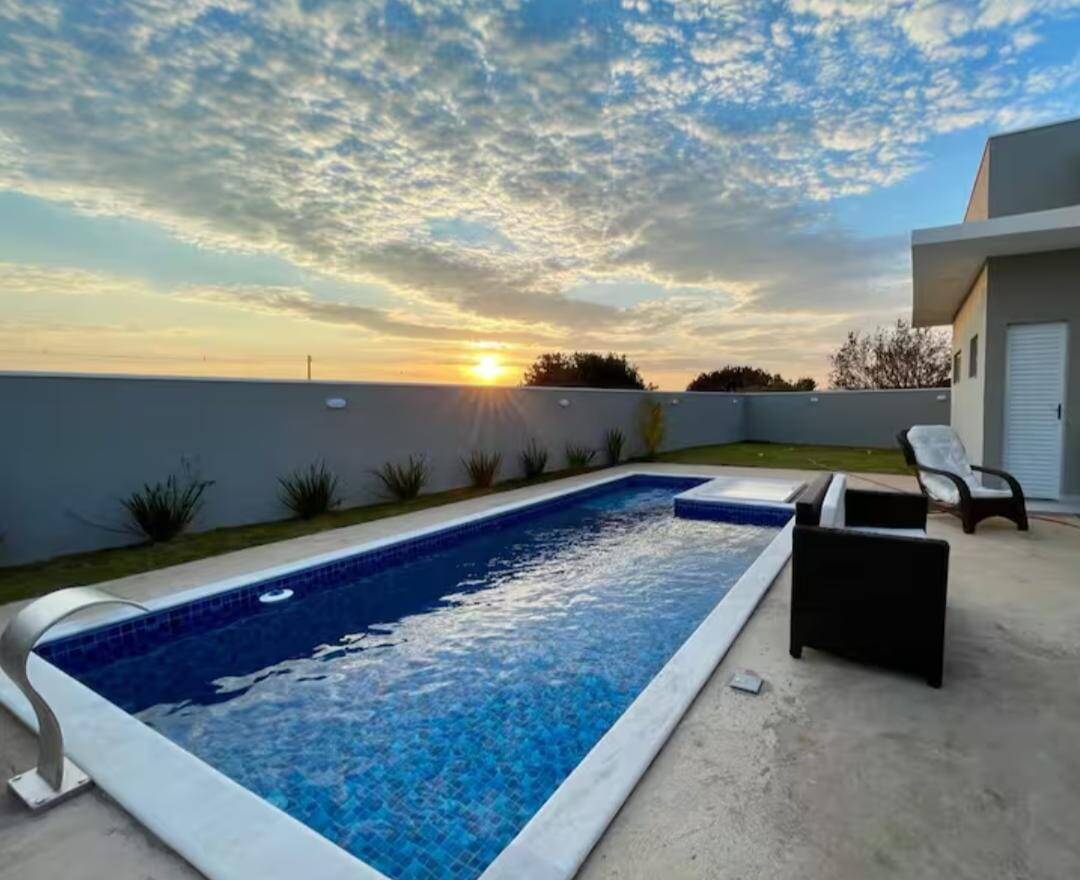 #540 - Casa para Venda em Pardinho - SP