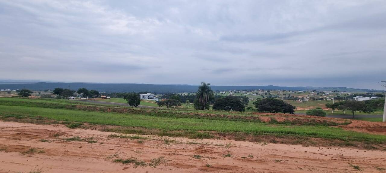 #561 - Área para Venda em Paranapanema - SP