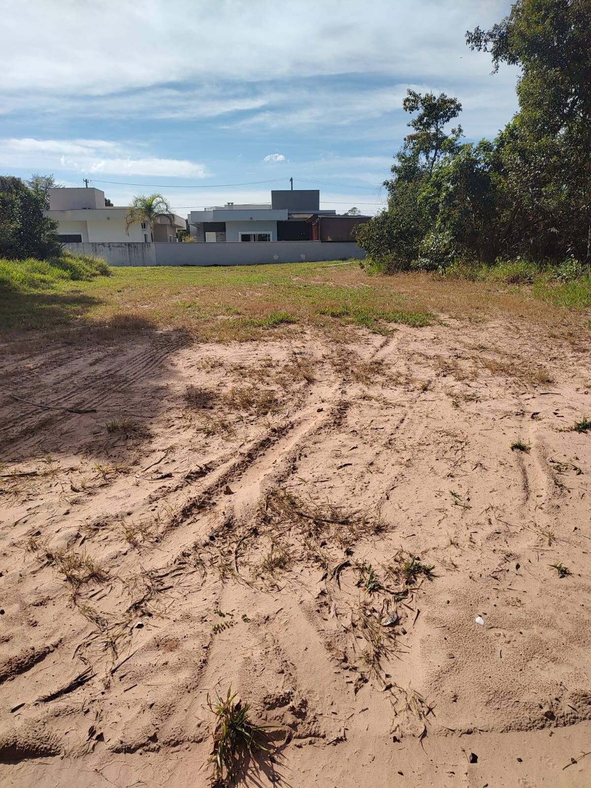 #564 - Área para Venda em Pardinho - SP