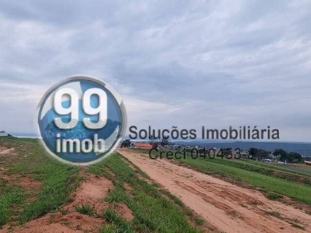 #561 - Área para Venda em Paranapanema - SP - 2