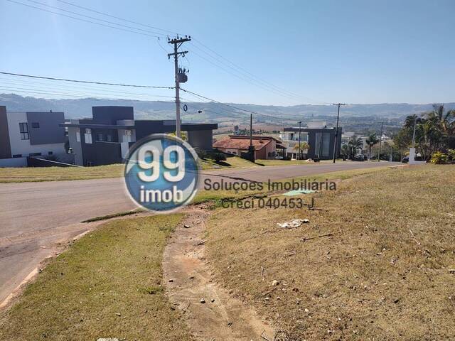 #570 - Área para Venda em Pardinho - SP - 1