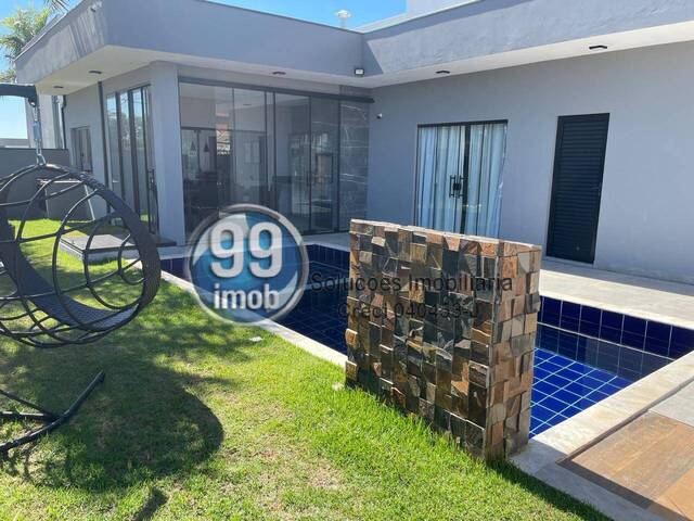 #575 - Casa para Venda em Pardinho - SP - 2