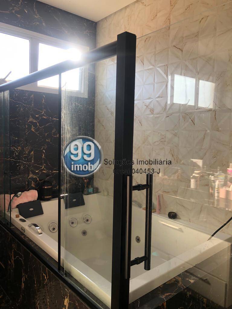 Casa à venda com 3 quartos, 250m² - Foto 13