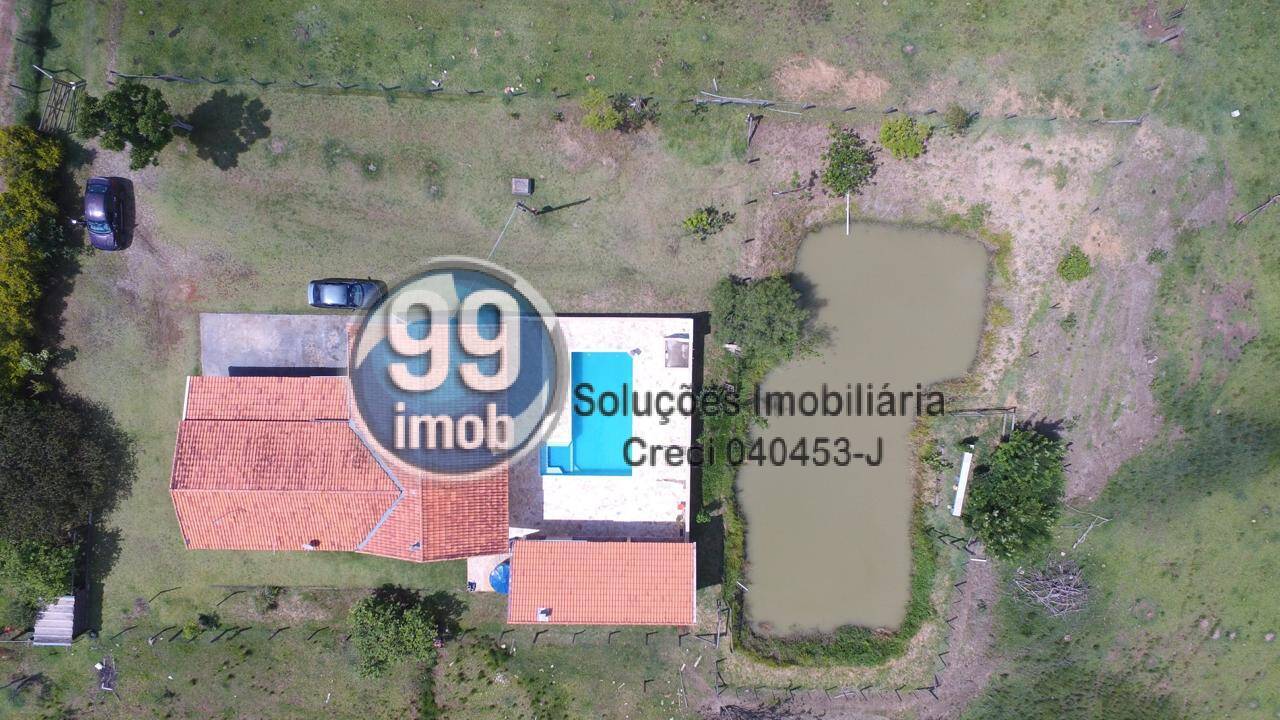 Chácara à venda com 4 quartos, 400m² - Foto 3