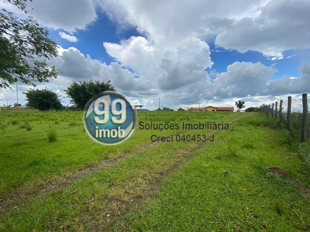 Chácara à venda com 4 quartos, 400m² - Foto 31